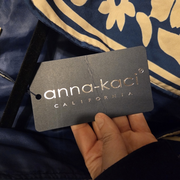 NWT Anna-Kaci Open Front Jacket with Long Sleeves and Floral Pattern Size S - Picture 12 of 14